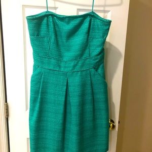 Banana Rep. Woven Strapless Emerald Green dress